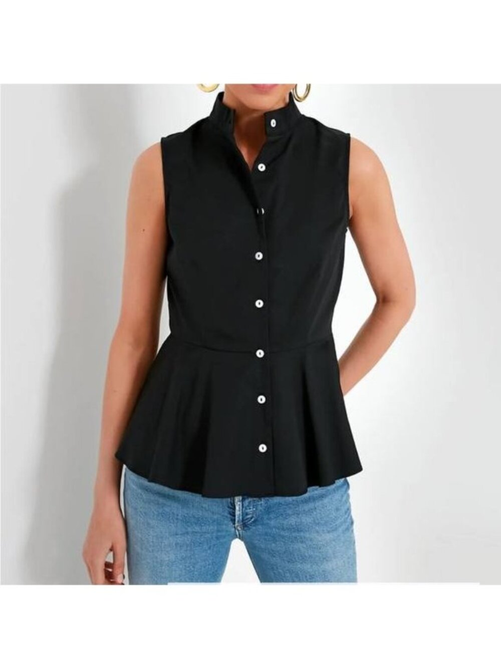 Pomander Place Black Sleeveless Peplum Button-Front Blouse